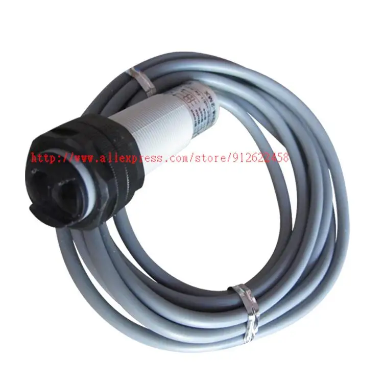 Фотоэлектрический переключатель с зеркальным отражателем