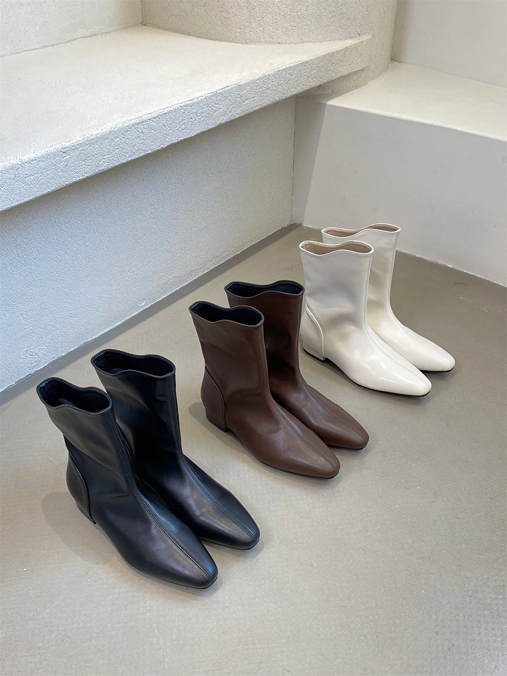 

Round Toe Women Ankle Boots Slip On Stretch Sock Booties Flat Low Heels Black White Brown Fashion Sock Booties Autumn Booties