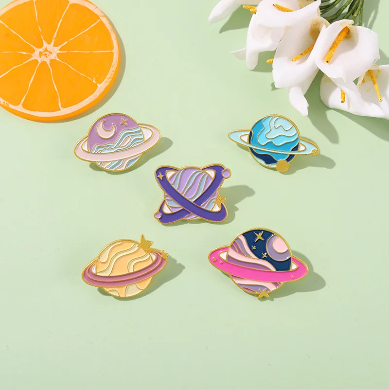 Универсум Планета Сплав Эмалевая Булавка Инс Космическая Серия Брошь Бейдж Детские Картинки Ювелирные Булавки Подарок для детей.