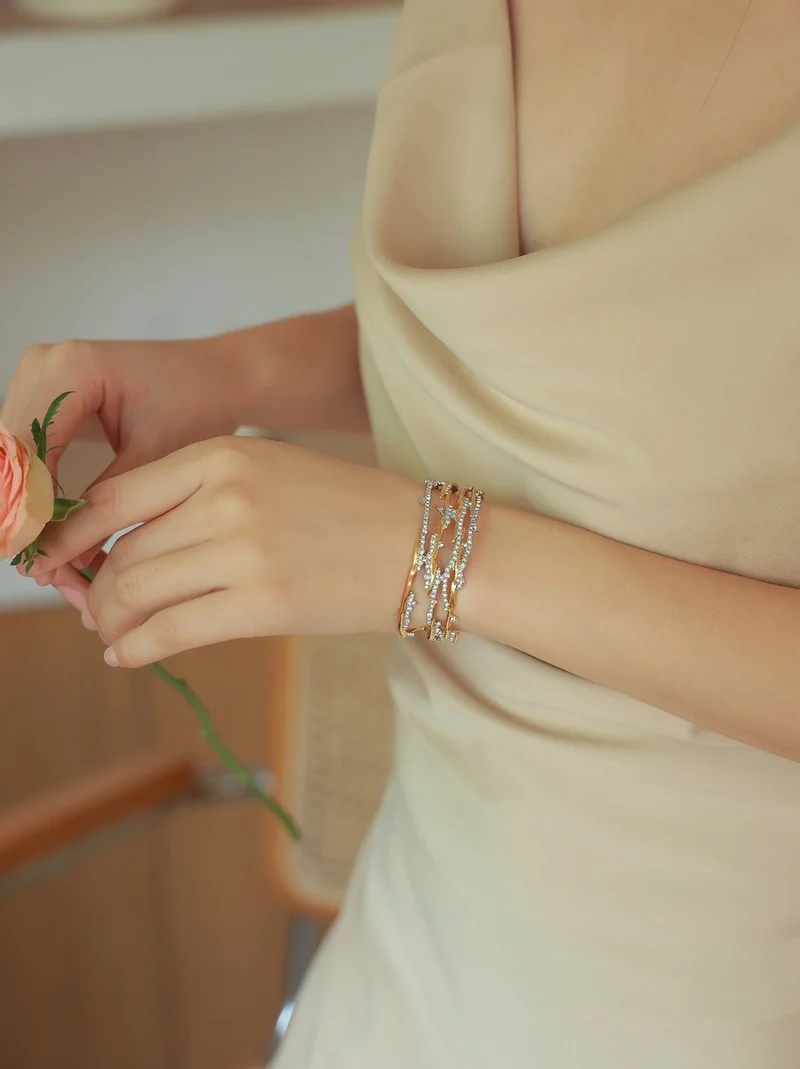 

Timeless Wonder Fancy Zirconia Geo Open Bangle for Women Designer Jewelry Punk Gothic Party Luxury Brand Runway Rare Rock 4524