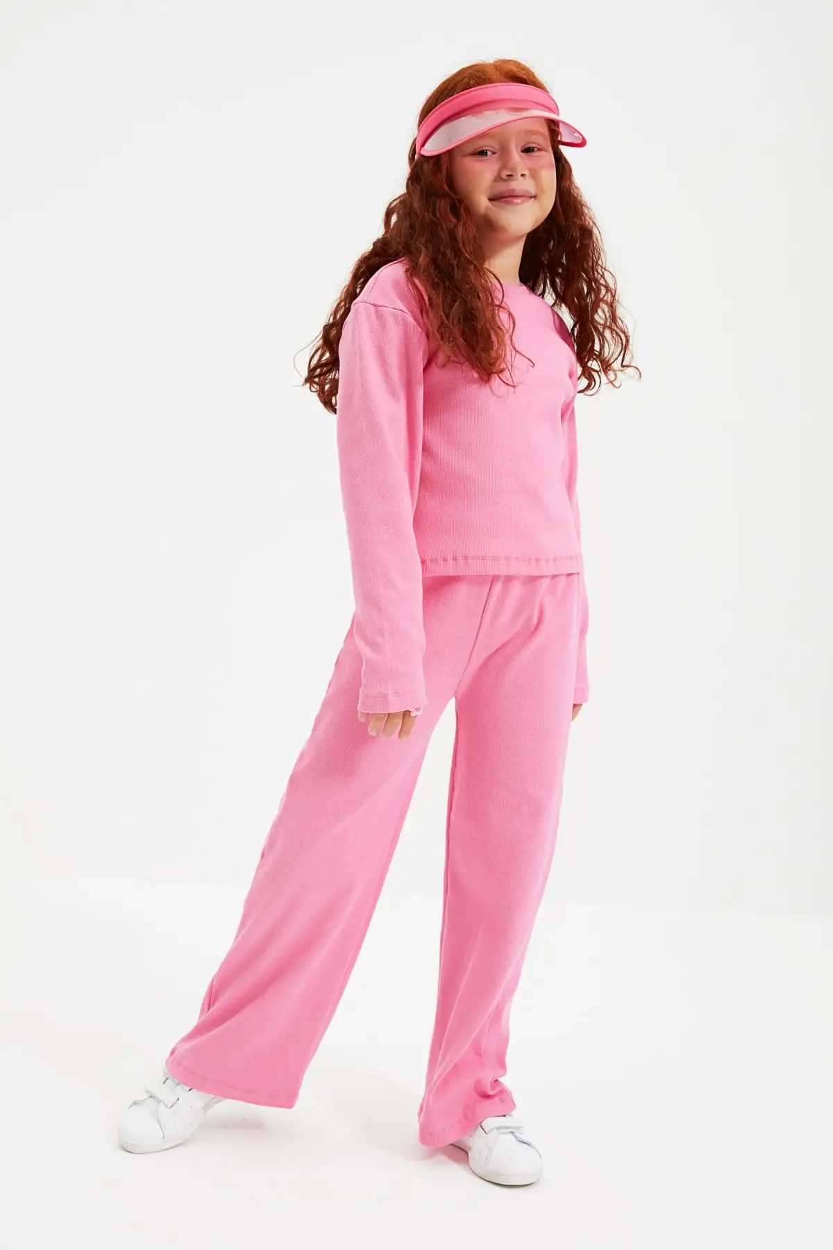 

Trendyol Ribbed Female Child Knitted Bottom-Top Suit TKDAW22AU0152