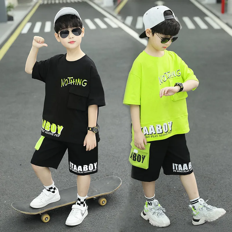 

Новинка 2023 года, модная летняя одежда для мальчиков-подростков Повседневная футболка в Корейском стиле и шорты для мальчиков возрастом от 3 до 12 лет комплекты из 2 предметов Забавный спортивный костюм с героями мультфильмов