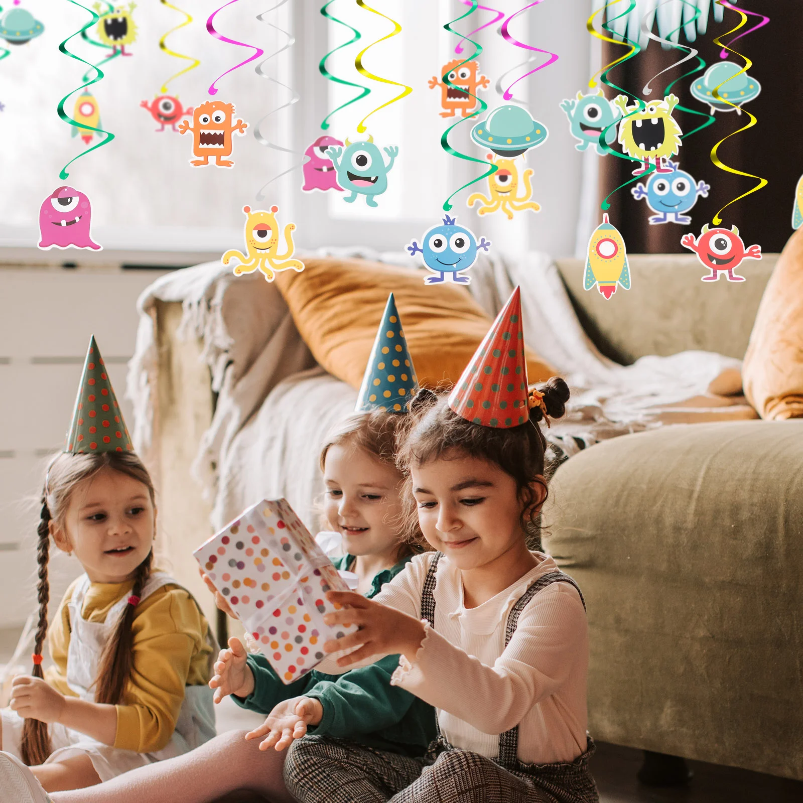 18 шт. мультяшные украшения вечерние фоны подвесные дворе завитки растяжки