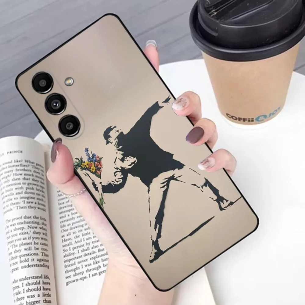 Street Art Banksy Graffiti Phone Case For Samsung S24 23 22 30 21 10 9 Ultra Plus Lite FE Soft Silicone Black Cover