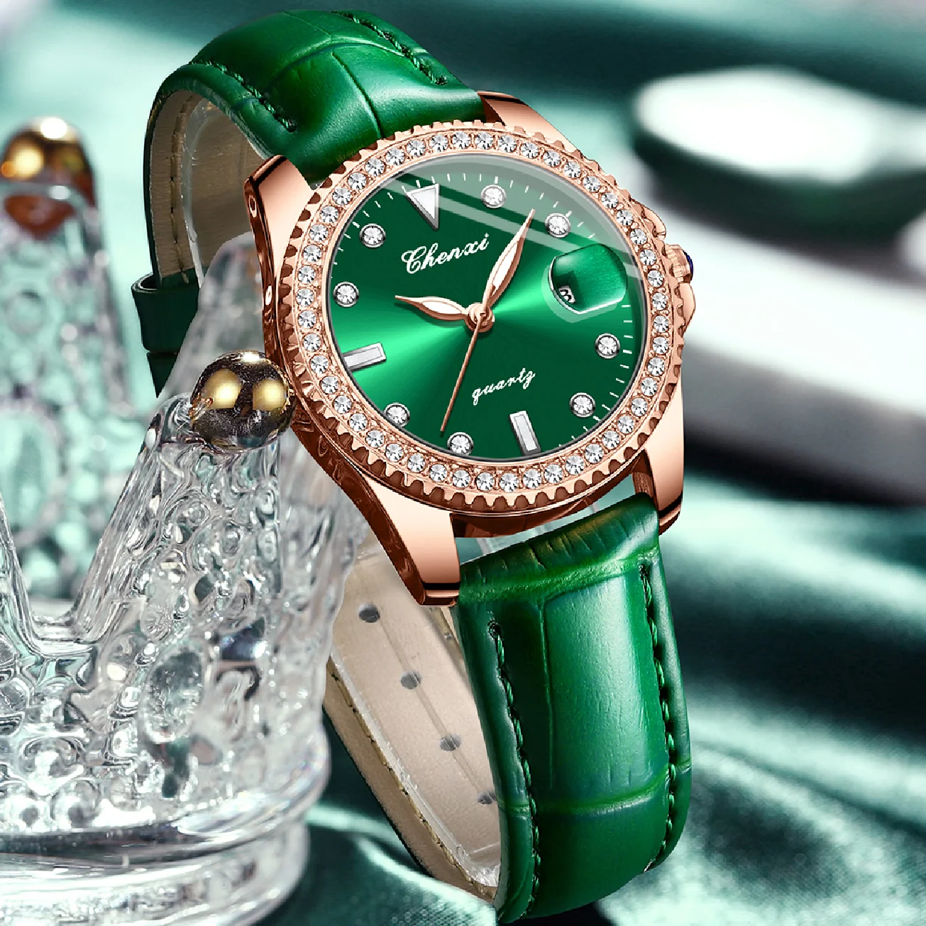 CHENXI Women Watch Luxury Brand Fashion Leather Quartz Wrist Watch Ladies Waterproof Clock Classic Retro Women's Green Watches enlarge
