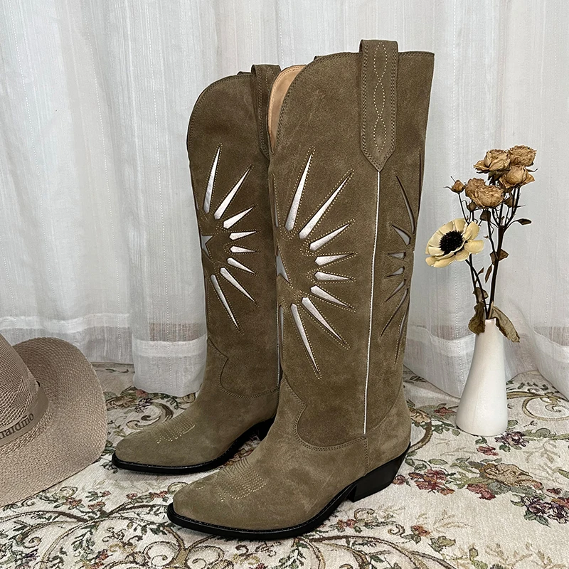 

Женские кожаные ботинки с вышивкой, винтажные удобные высокие сапоги с острым носком, Осень-зима 2023