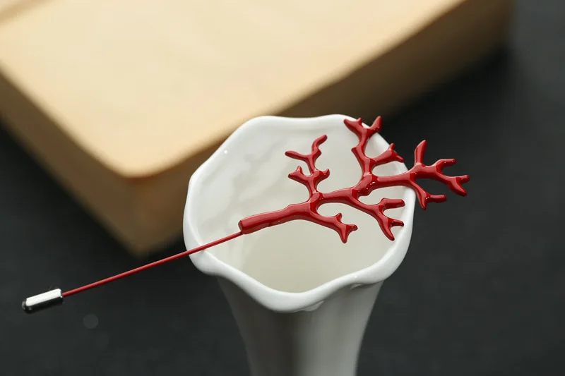 Рождественский подарок красная эмалированная Коралловая брошь булавка для