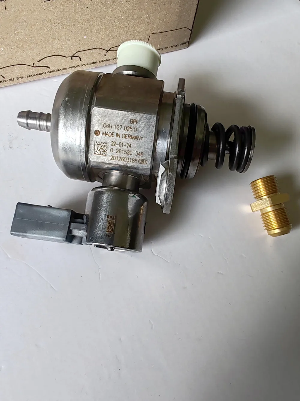 Подлинный 06H 127025 Q 0261520472 OEM топливный насос высокого давления для Audi A3 A4 A5 tt VW GTI GLI