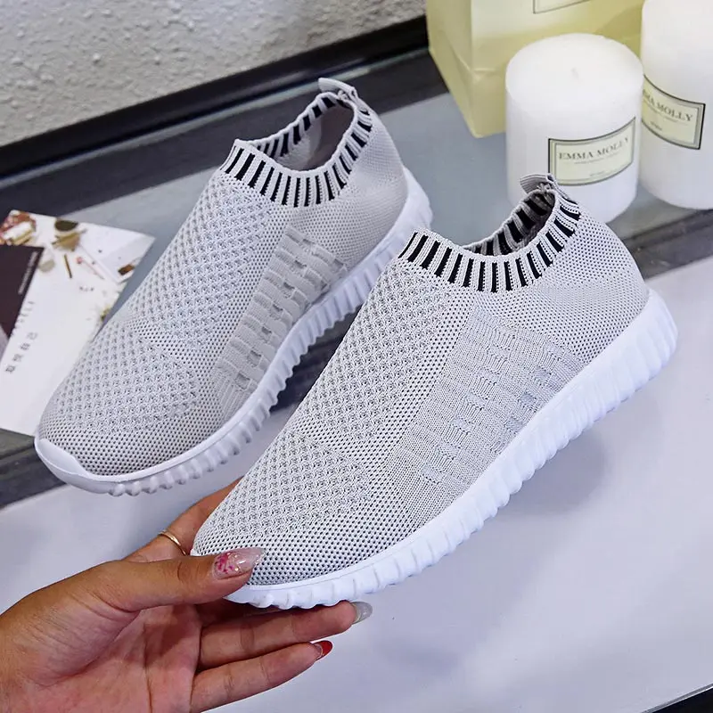 

Big Number Summer Hypersoft Sports Shoes for Women Sport Shoes Ladies Socks Sneakers for Running Gray Knitting Footwear E-892