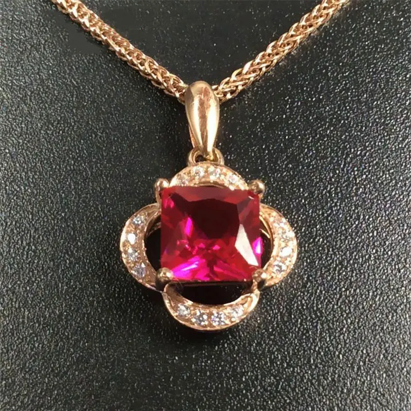 

Pure Russian 585 Purple Rutile Pendant Plated with 14K Rose Gold Colored Gold Simple and Exquisite New Fashion Necklace Women