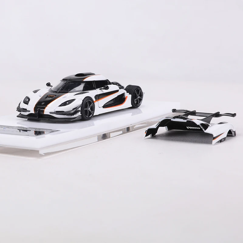 LMLF 1:64 Один: 1 черно-белая литая под давлением модель автомобиля ограниченная
