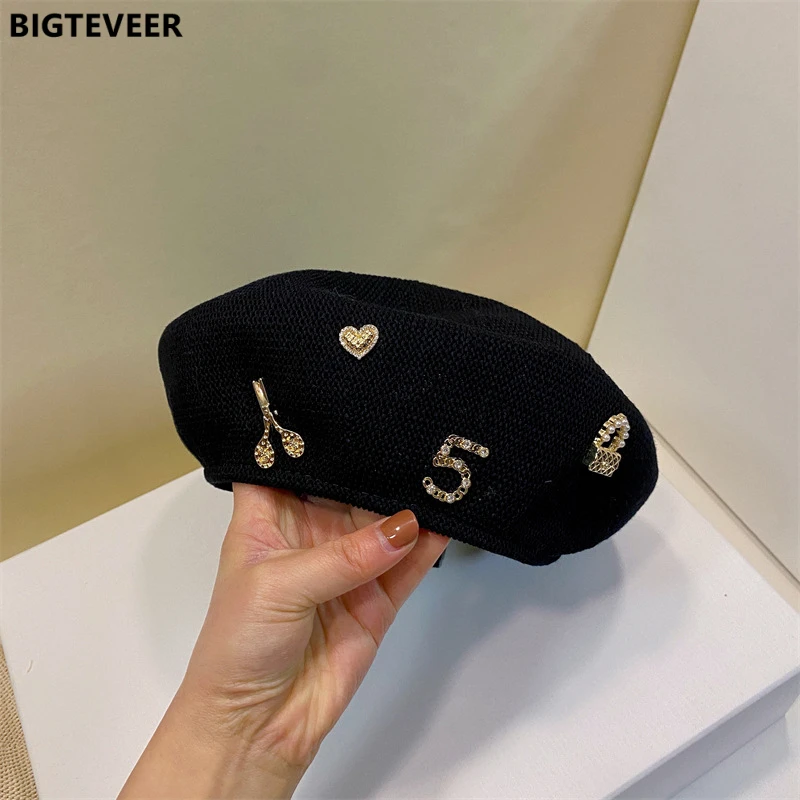 

Brand Designer Summer Women's Beret Breathable Letter Rhinestone Fashion High Quality Street Women Painter Hat Casual Party Hat