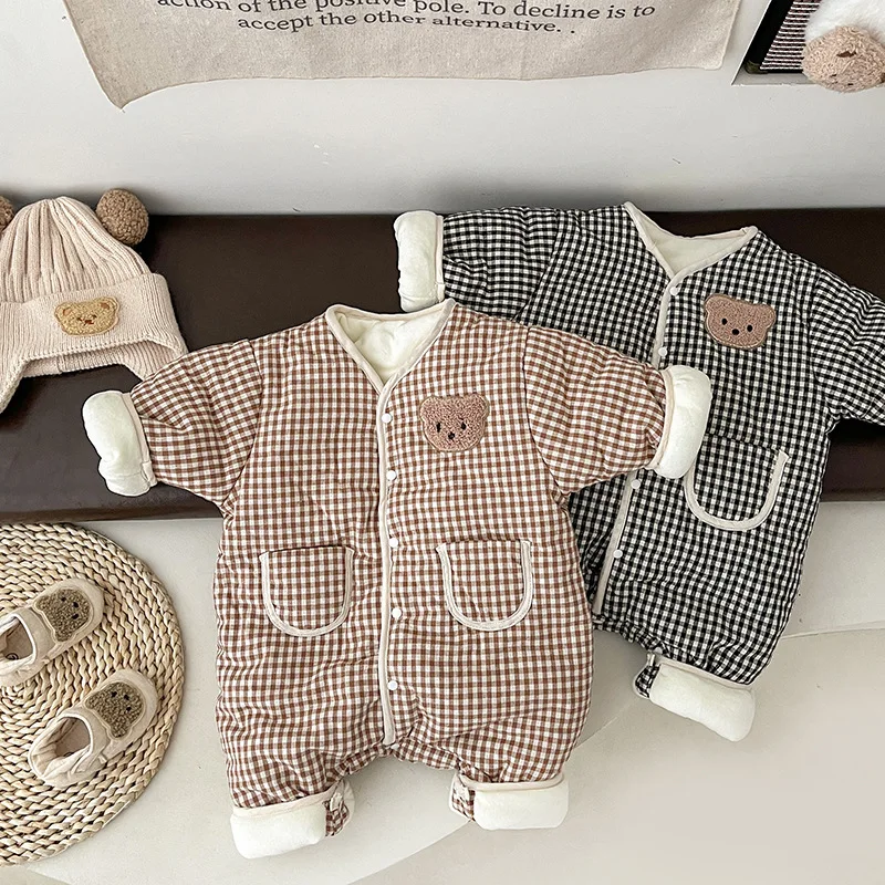 

Korean 2023 Baby Winter Clothes Velvet Bear Plaid Onesie Boys and Girls Thickened Newborn Winter Outing Outerwear 0 To 24 Months