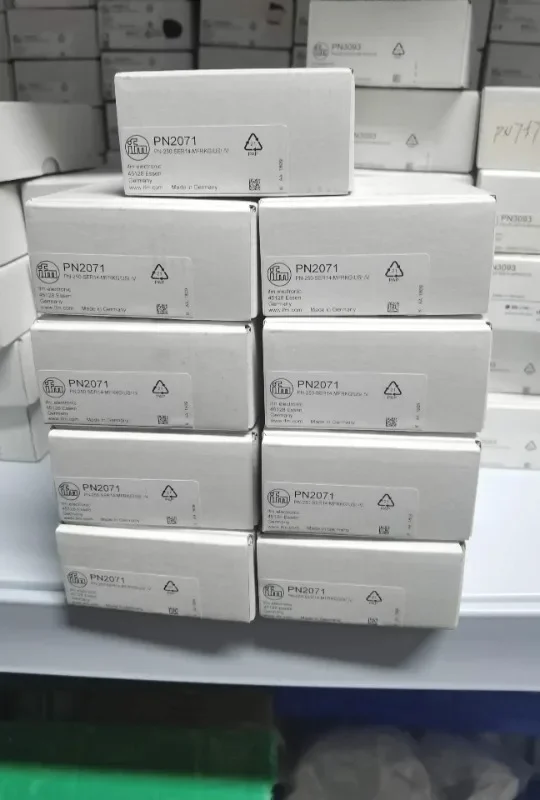 PN2071 PN2070 PN2092 PN2093 PN2094 PN2098 2097 Датчик