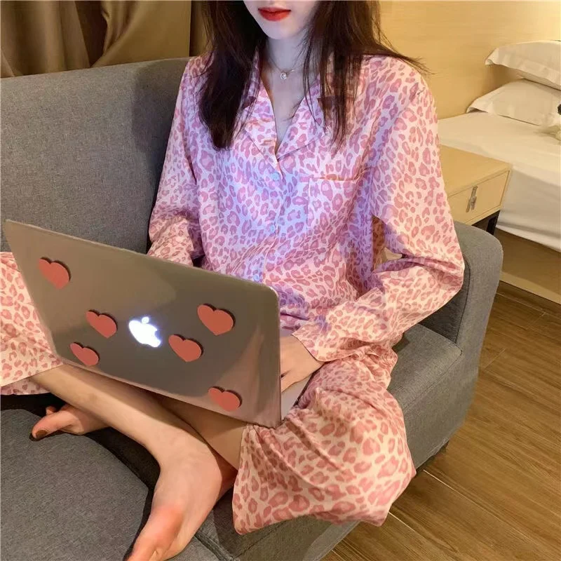 Man Women Silk Pajamas Suits Girls Spring Long-sleeve Thin Section Sweet Korean Version Silk Plus Size Home Clothes