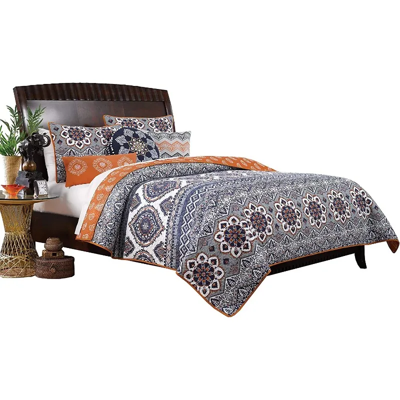 

Global Trends Maya 100% Cotton Medallion and Paisley Quilt Set, 5-Piece Full/Queen