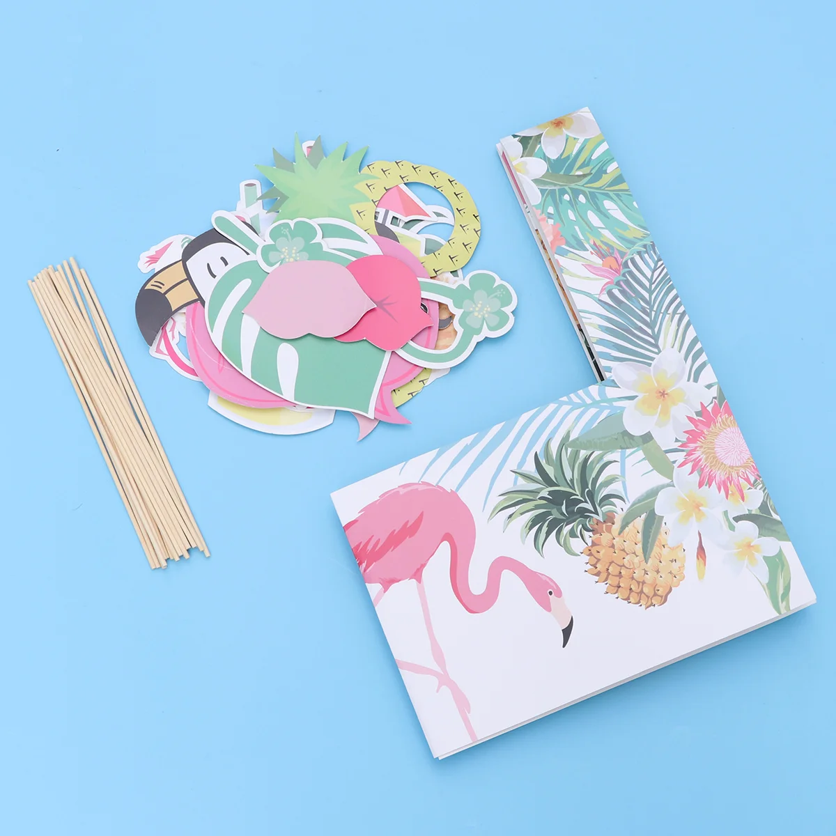 

16 Pcs Tropical Hawaiian Photo Frame Handheld Flamingo Pineapple Photo Props Wooden Frame Picture Photo Booth Set Seaside Resort