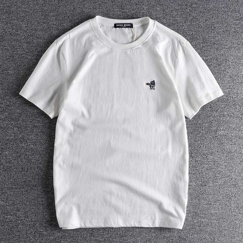 

2022 Interesting Astronaut Embroidery Pattern Short-sleeved T-shirt Men's Washed Cotton Breathable Soft Summer Youth Half-sleeve