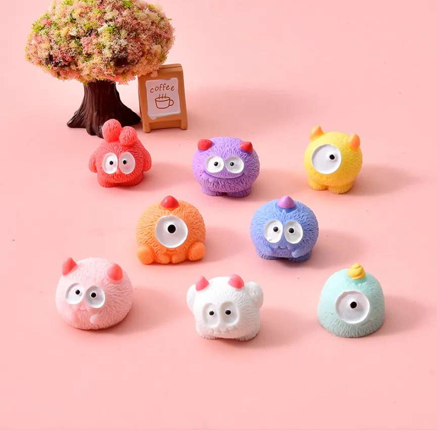 Набор из 100 фигурок 3D монстров из смолы для скрапбукинга стас кудряев кружок охотников на монстров том 1