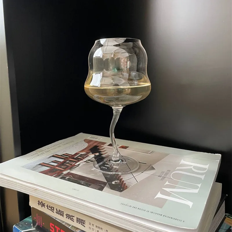 

Коктейльные бокалы из стекла