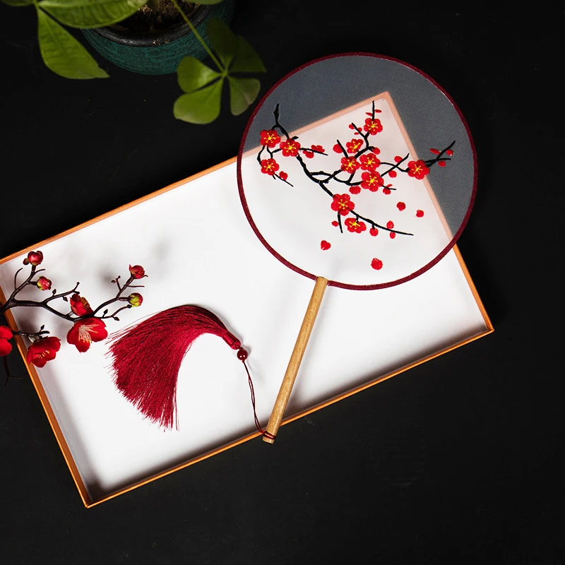 

Китайский круглый веер с винтажным принтом