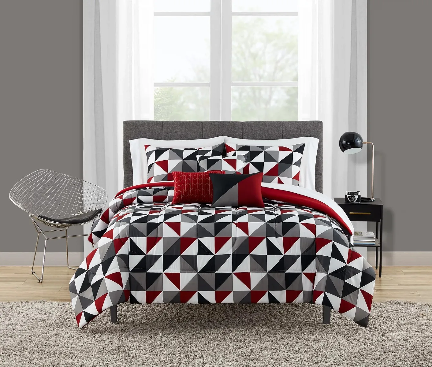 

Red Geometric 10 Piece Bed in a Bag with Sheets and 3 DecPillows, King