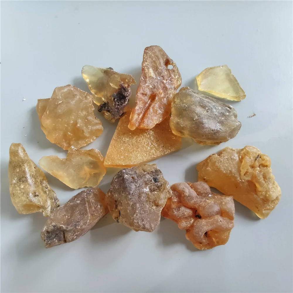 Гуммит. Редкое сырье. Минералы рубидия. Редкое сырье. Бадделеит.