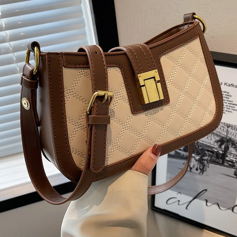 

Женская сумка через плечо в стиле ретро, новинка 2022, сумка для покупок, модная трендовая универсальная сумка-мессенджер, сетчатая красная же...