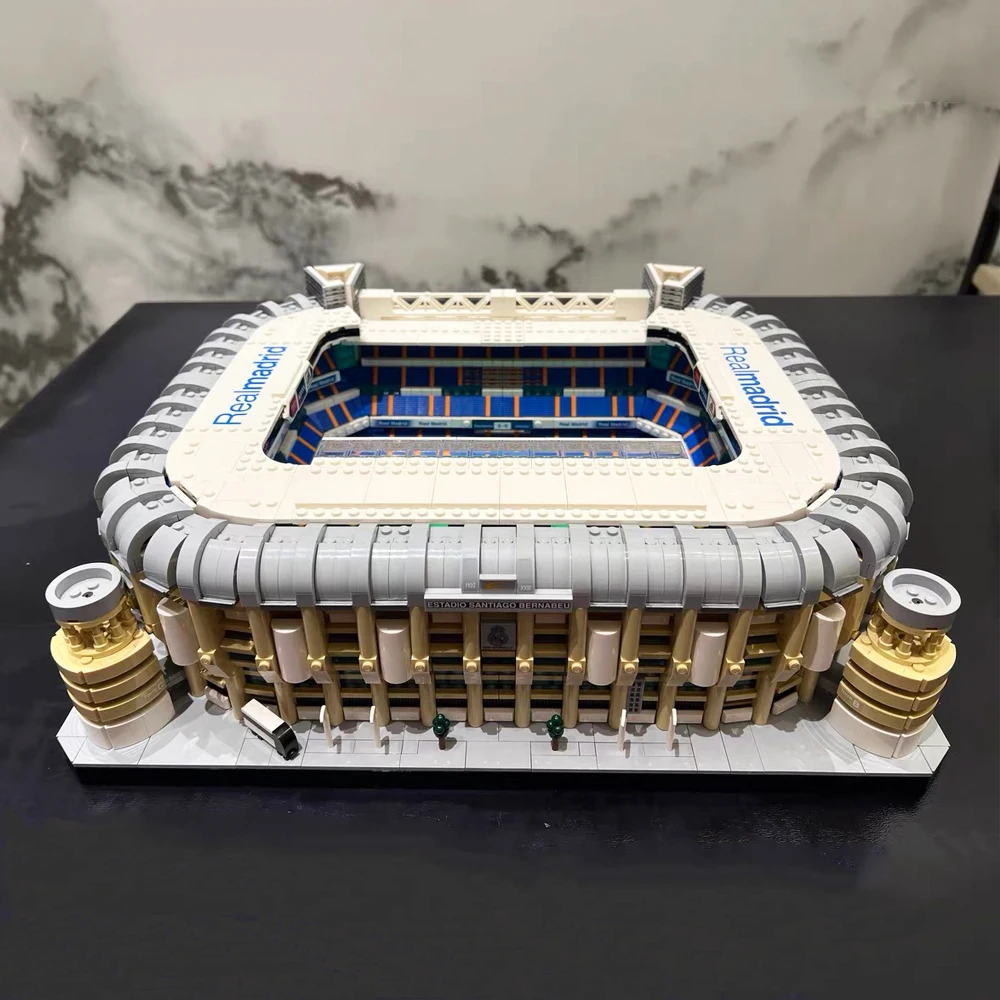 10299 5876pcs Ideas Famous Santiago Bernabéu Stadium Real Madrid Moc Bricks Modular Landmark Model Building Block Kids Toy Gifts - купить по
