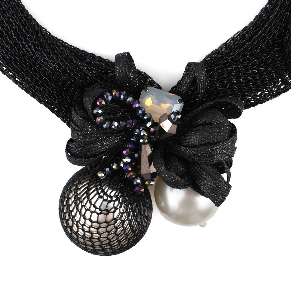 Женское ожерелье с подвеской-бусиной массивное из веревки искусственным