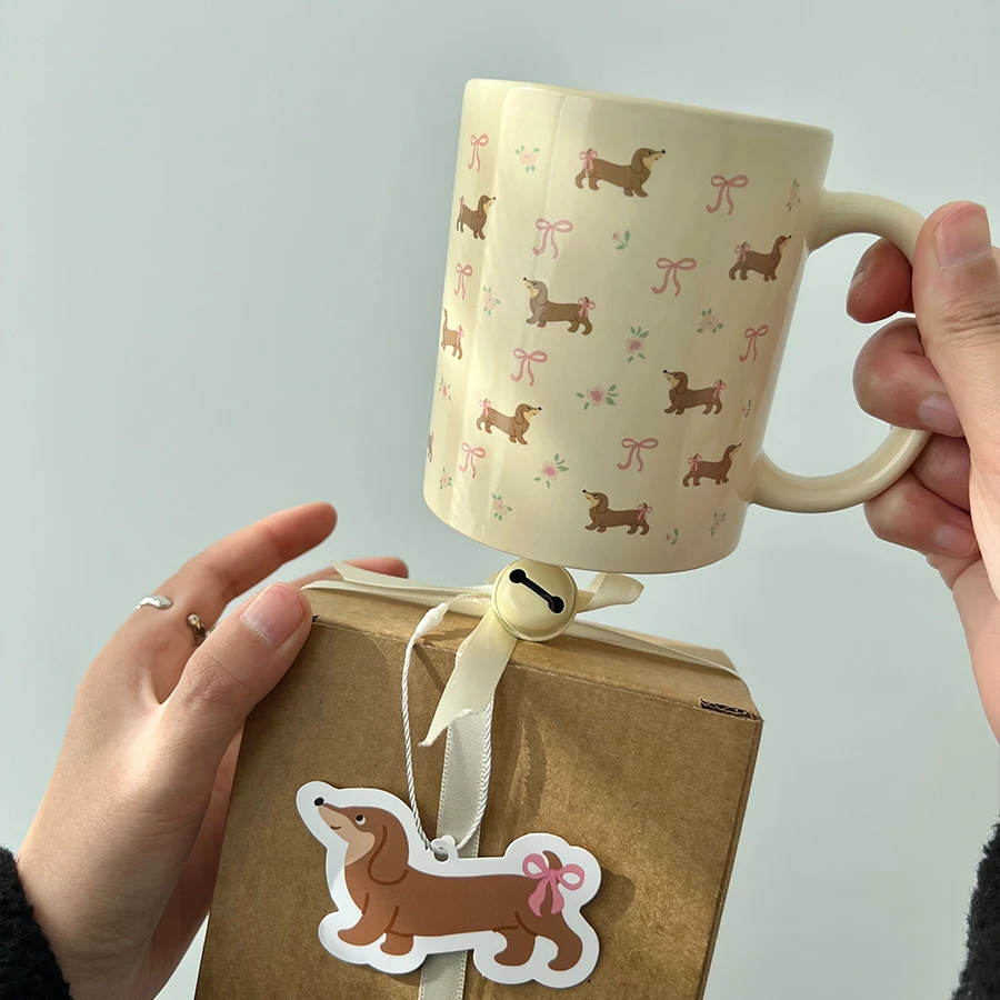 

Керамическая кружка c таксой cmaos