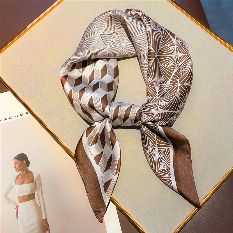 Платок Шелковый женский квадратный с принтом для пляжа шаль головной платок