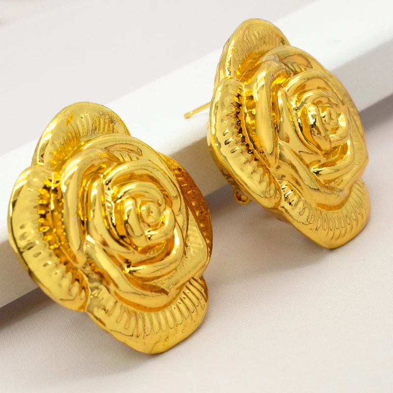 

Серьги-клипсы с розовым цветком для женщин, позолоченные модные ювелирные изделия, аксессуары для женщин и девушек, подарок на день рождени...