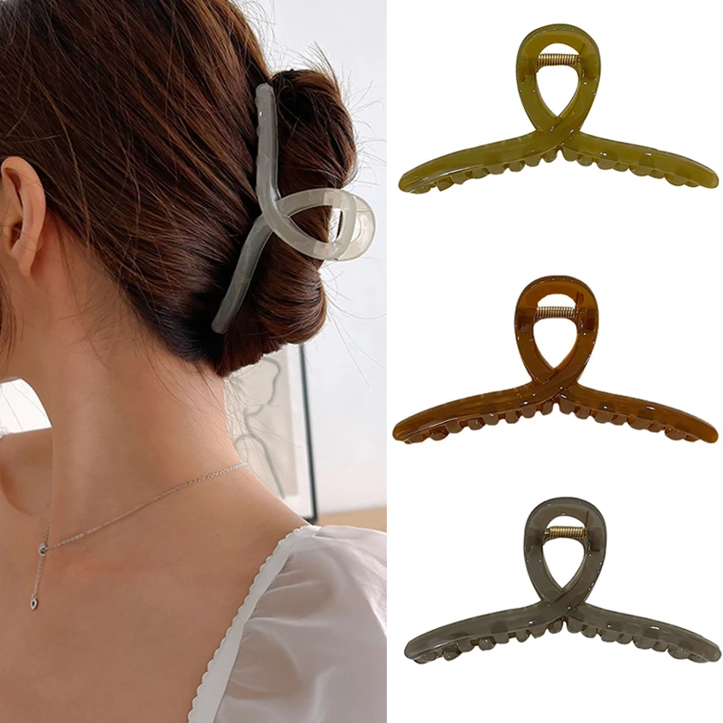 

Korean Large Hair Claws For Woman Acrylic Frosted Cross-Plate Hair Grab Clip Shark Clip Hairpins Barrette Hair Accessories