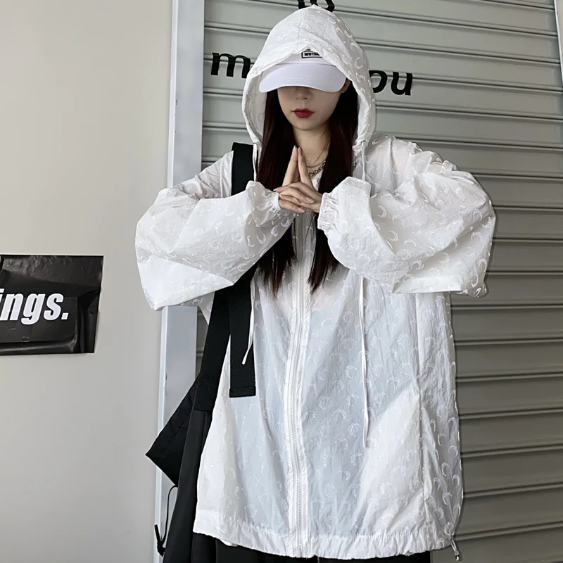 

2022 spring and summer trend brand men and women thin coat sunscreen casual loose reflective printing quick-drying fabric