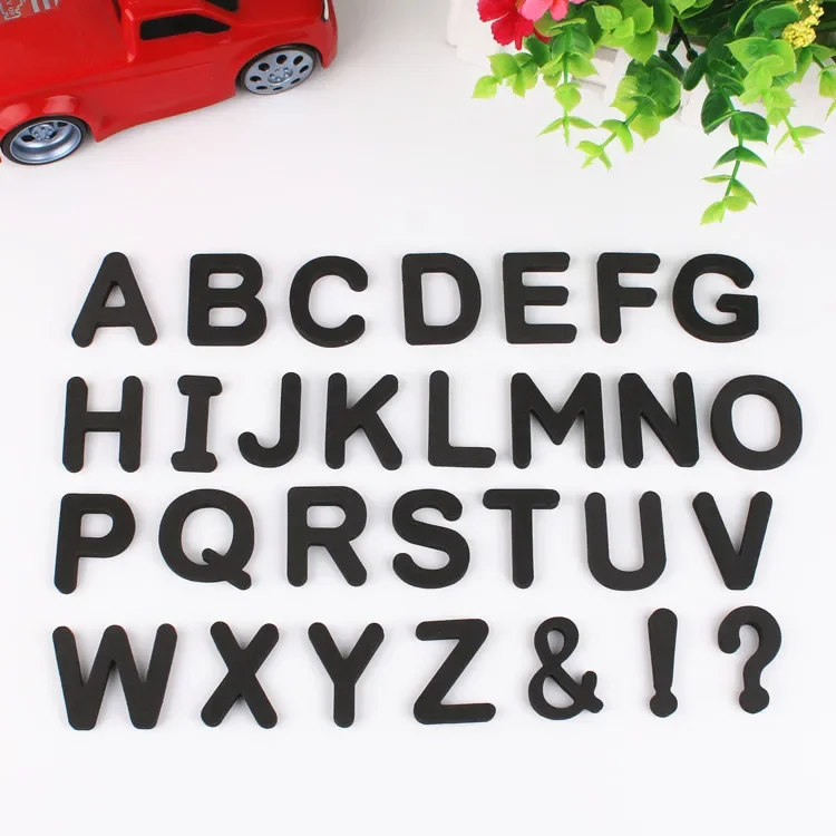 

Черный магнитный набор букв Eva26