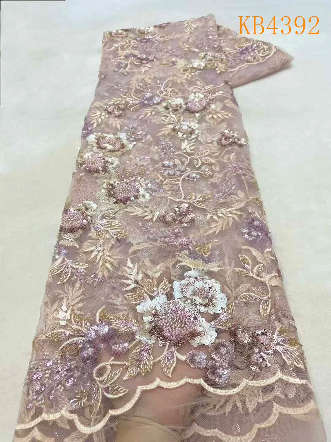 2024 Африканская розовая кружевная ткань с бисером для вышивания зелеными