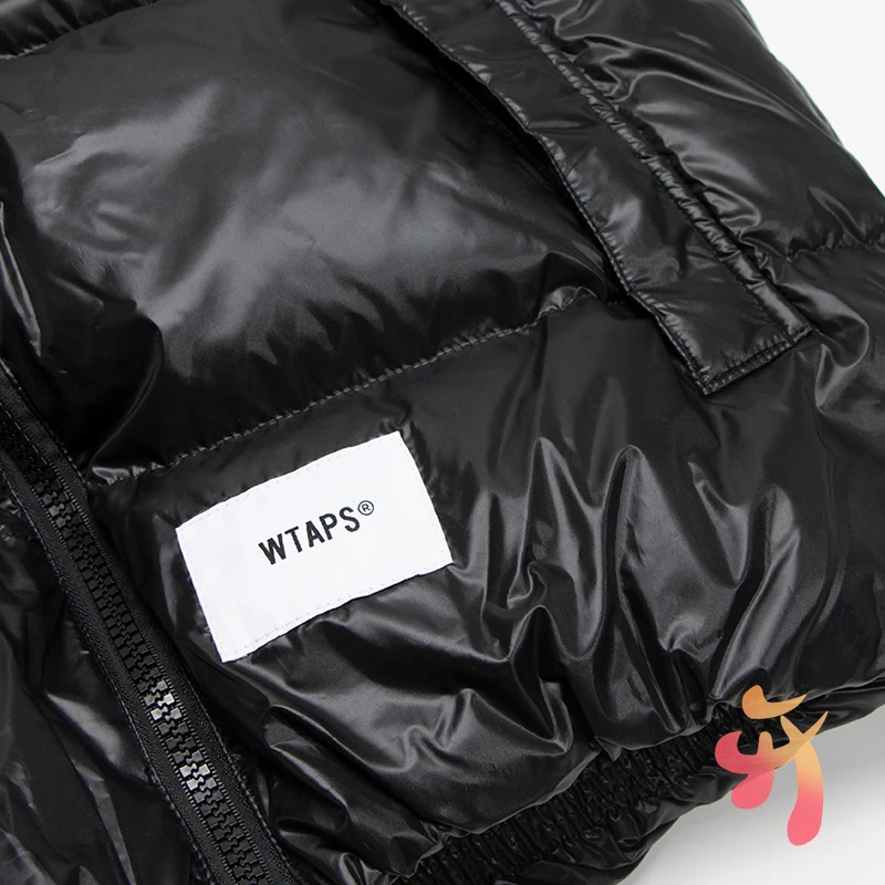 Рисунок 6 - Теплый пуховик wtap с ярким лицом