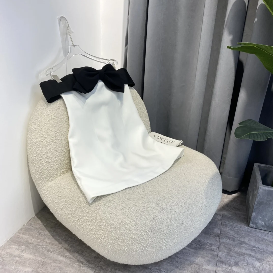 

2022 Spring Summer Luxury Style Small Fragrance Black Bow Ladies Sexy White Off The Shoulder Women Clothes