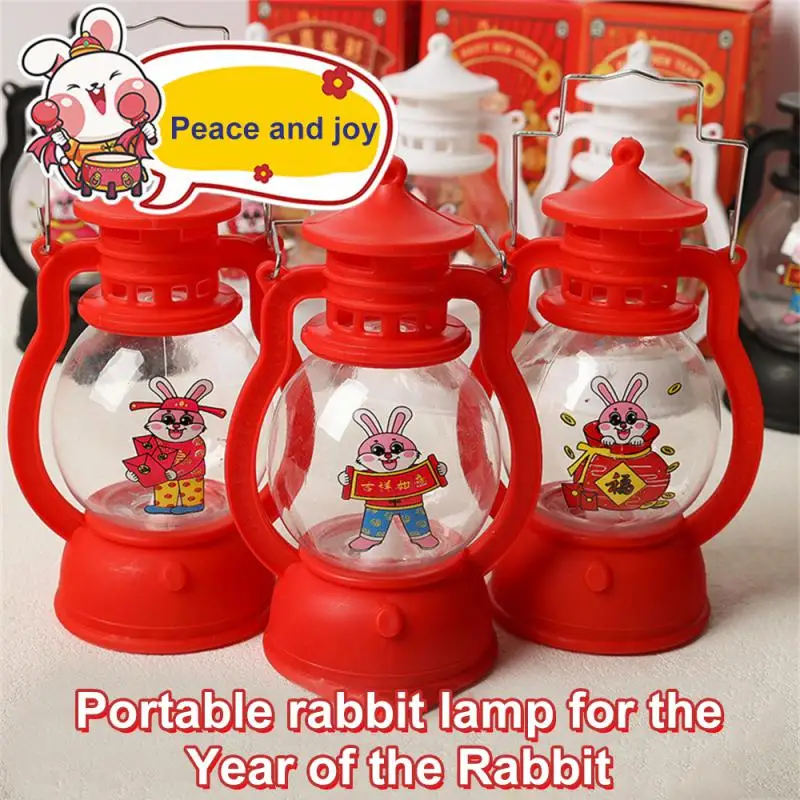 

Туристический фонарь в стиле ретро, маленький новогодний декоративный светодиодный ночник с изображением кролика и масла, маленький свети...