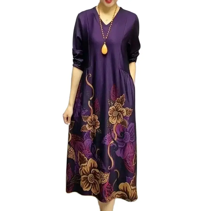 Autumn New Print Dress Fashion Loose Temperament Long Sleeve V-neck Skirt Middle-aged Women Slim Age A-line Dress Tide.