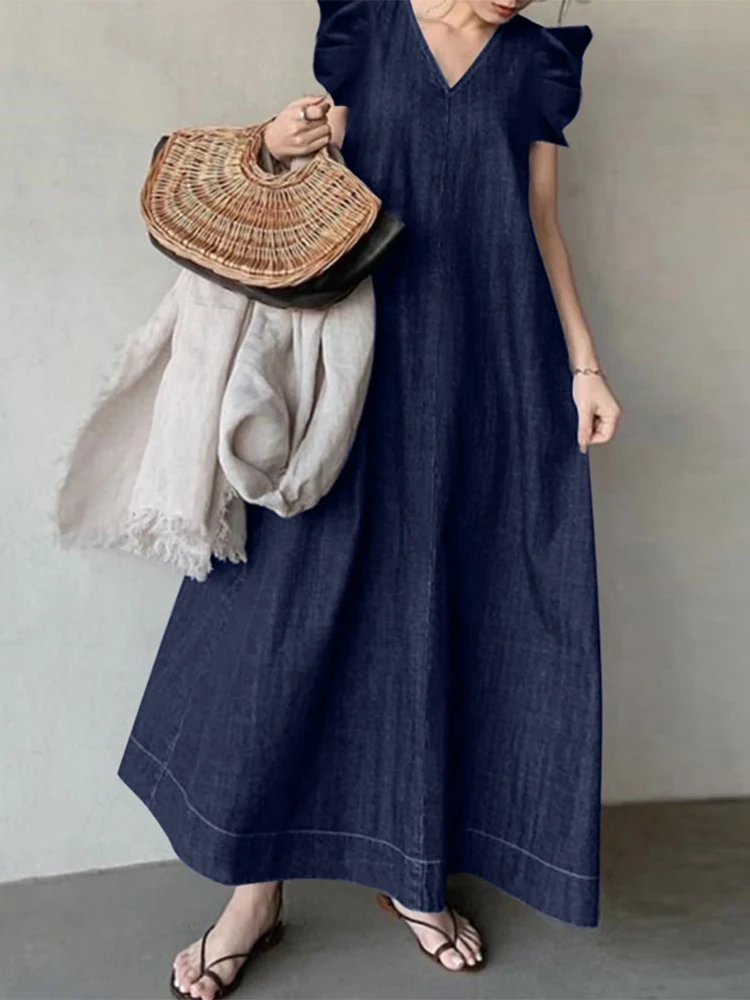 Женское джинсовое платье без рукавов голубое винтажное макси с оборками и