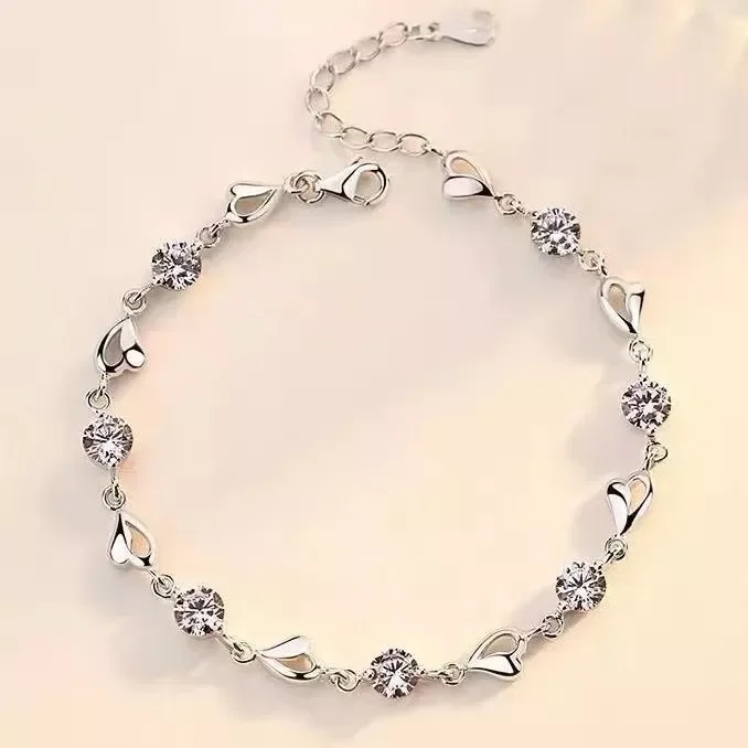 

hot 925 Stamped Silver color Zircon Love Heart Shaped Bracelets crystals For Women Valentines Gift Wedding party cute Jewelry