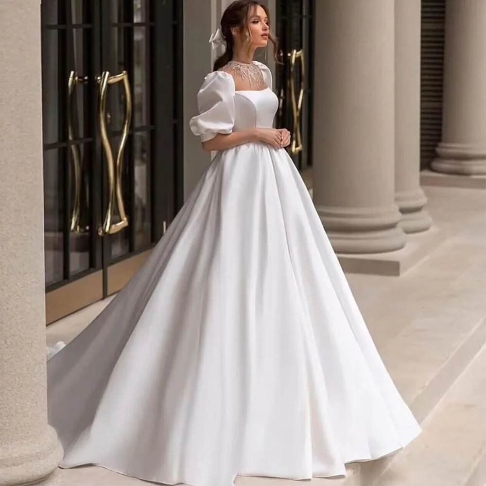 

Elegant Matte Satin Wedding Dress 2023 Short Sleeves Chapel Train Bridal Gown Beading Illusion Neckline White Ivory Formal Party
