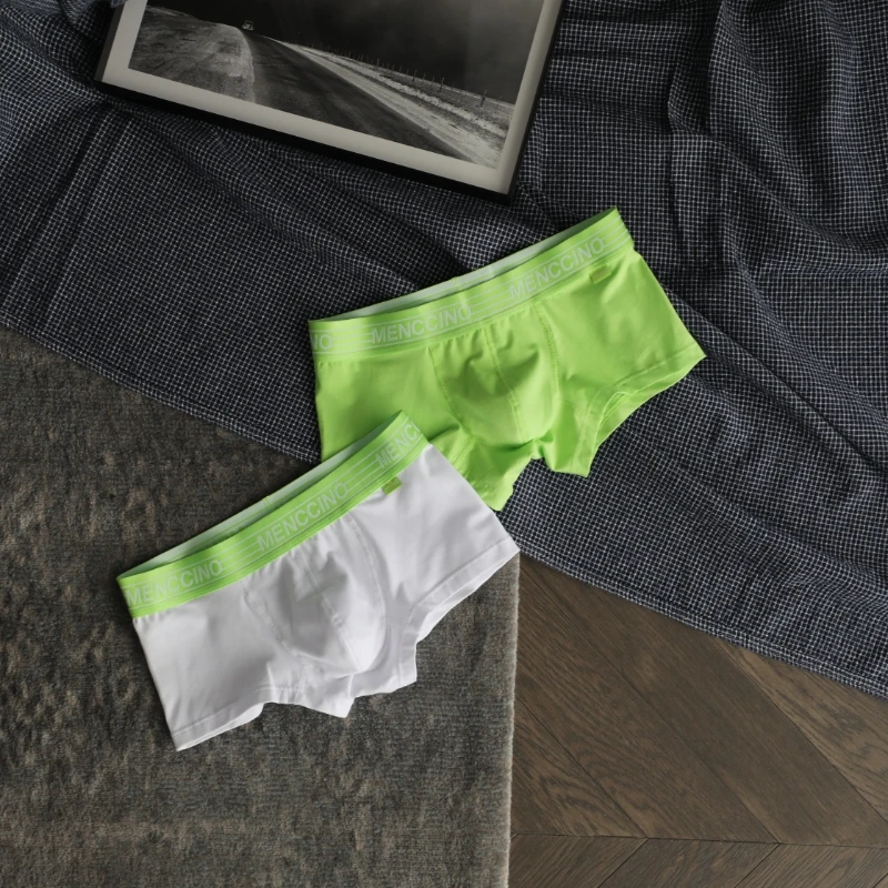 2pcs/lot Men's panties cotton breathable boxers personality trend solid color simple youth U bag quadrangular shorts