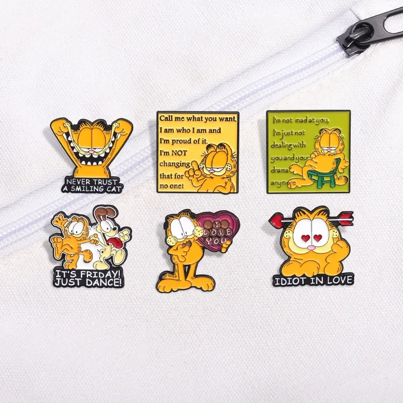 Animal Brooch Cute Orange Kitten Metal Badge Small Accessories Wholesale Decorative Brooches Cap Pin Lapel Pins for Caps Badges
