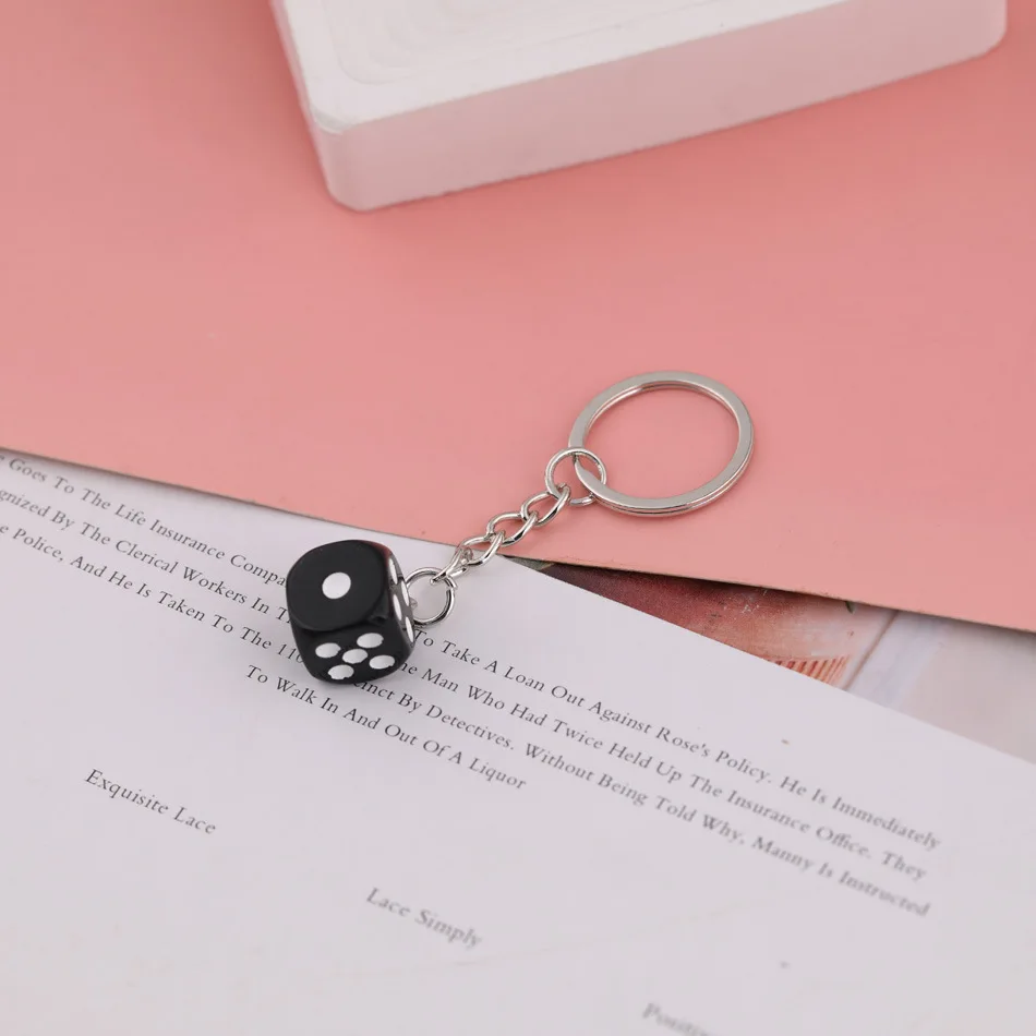 Черно-белая фотография крошечные свисающие кости Счастливые фотообои для покера