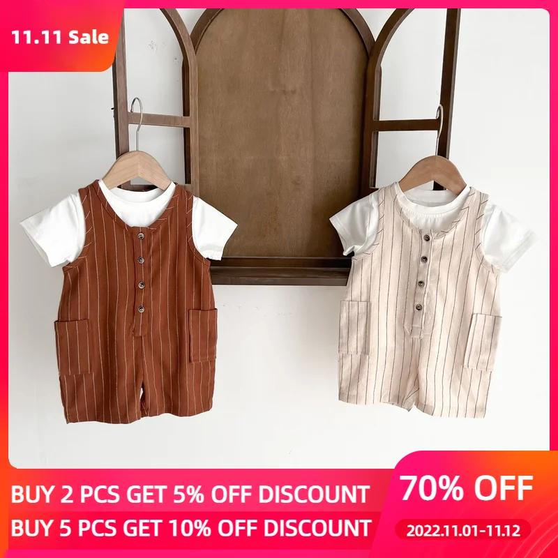 

Комплект одежды из 2 предметов для маленьких девочек; Белая футболка для маленьких мальчиков и девочек + комбинезон без рукавов; Летняя модн...