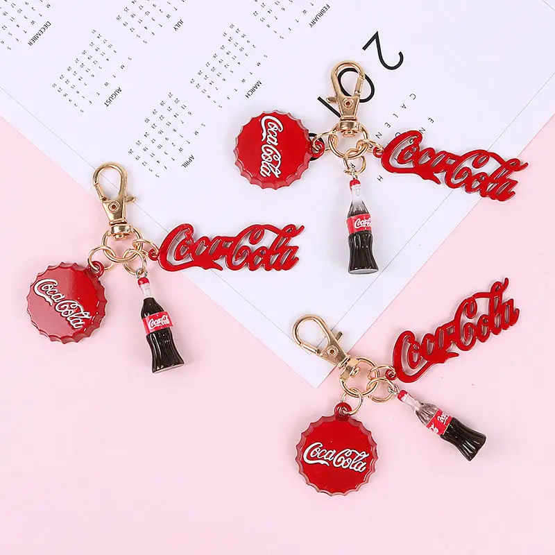 Новинка брелок для ключей cocacola в виде бутылки колы с милым мультяшным рисунком