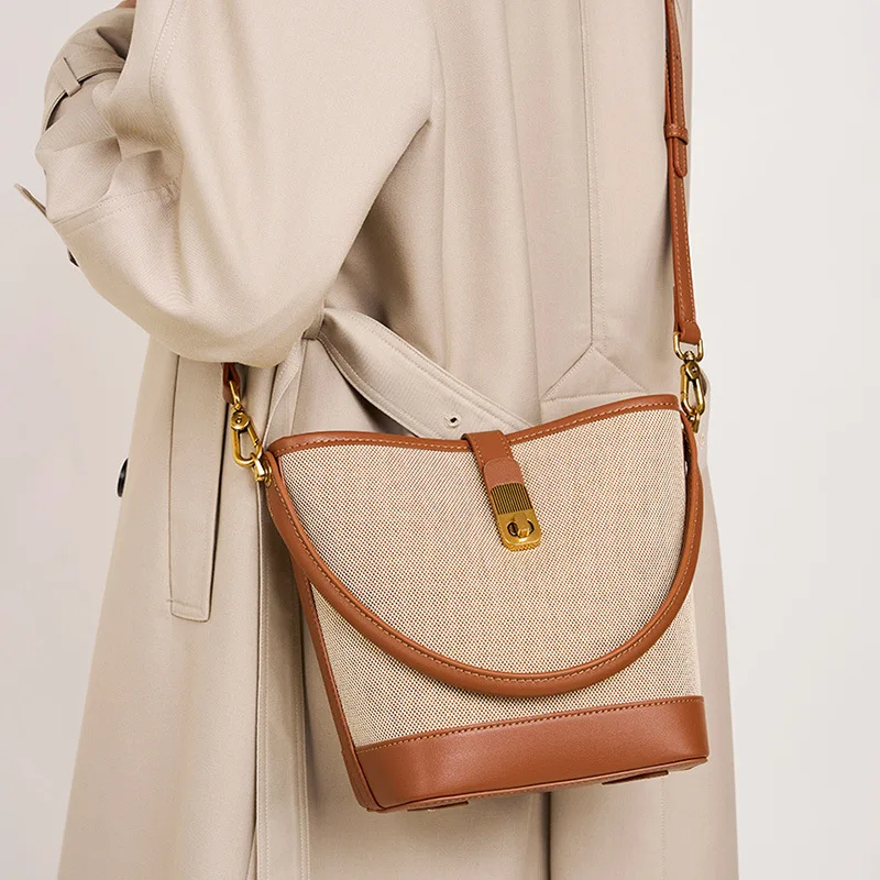 

Bags for women 2023 new bucket bag crossbody handbag high-end niche commuter woven shoulder bag